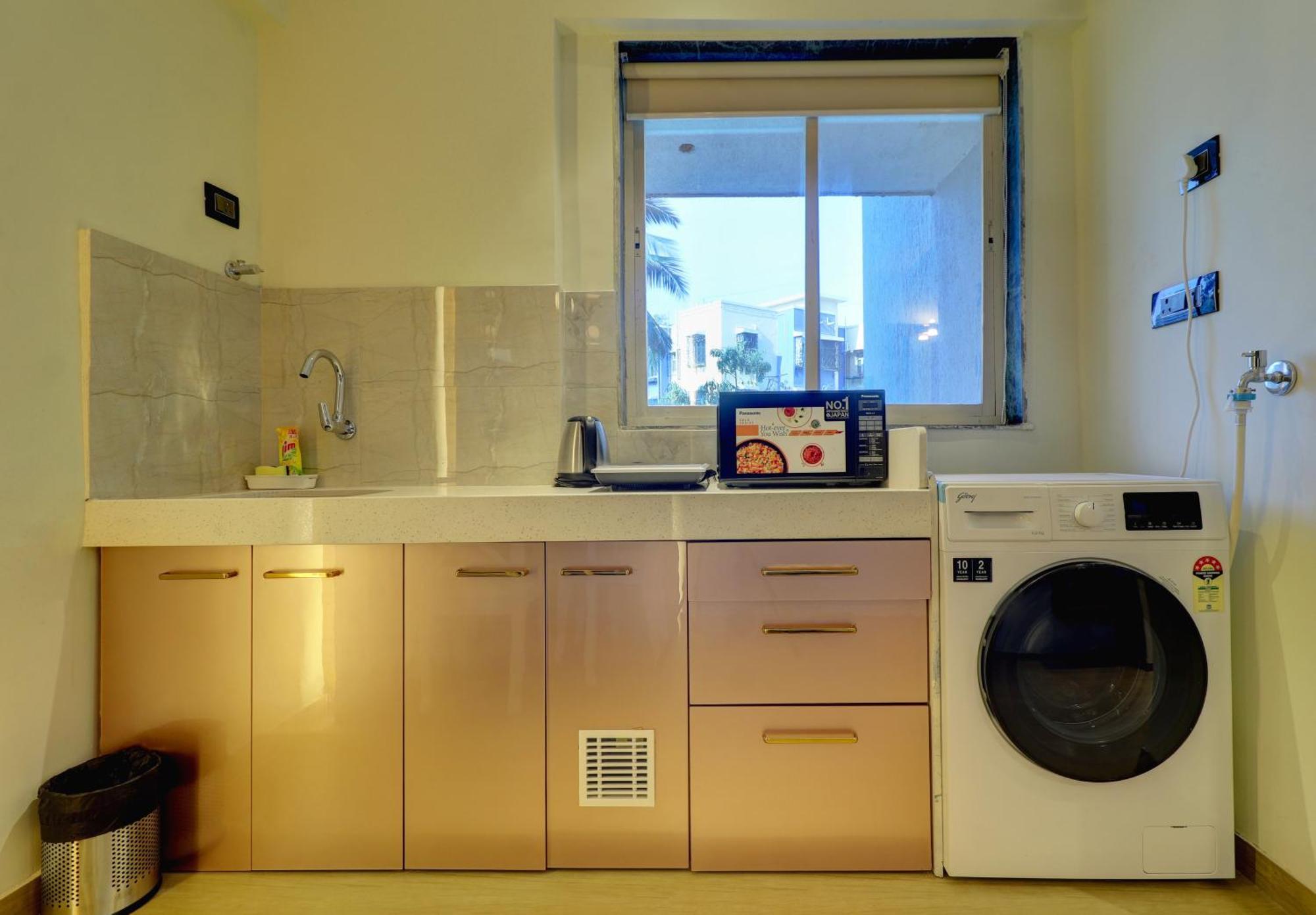 Home2 Suites And Service Apartments, Mumbai Airport エクステリア 写真
