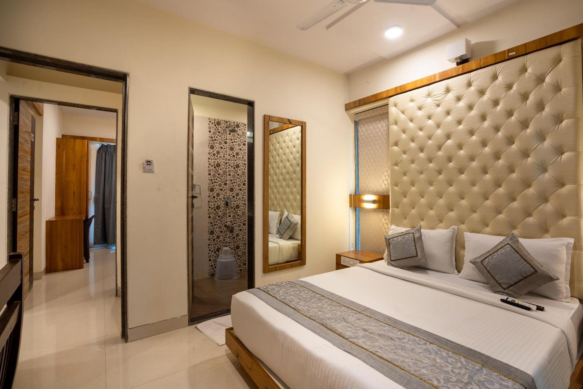 Home2 Suites And Service Apartments, Mumbai Airport 部屋 写真